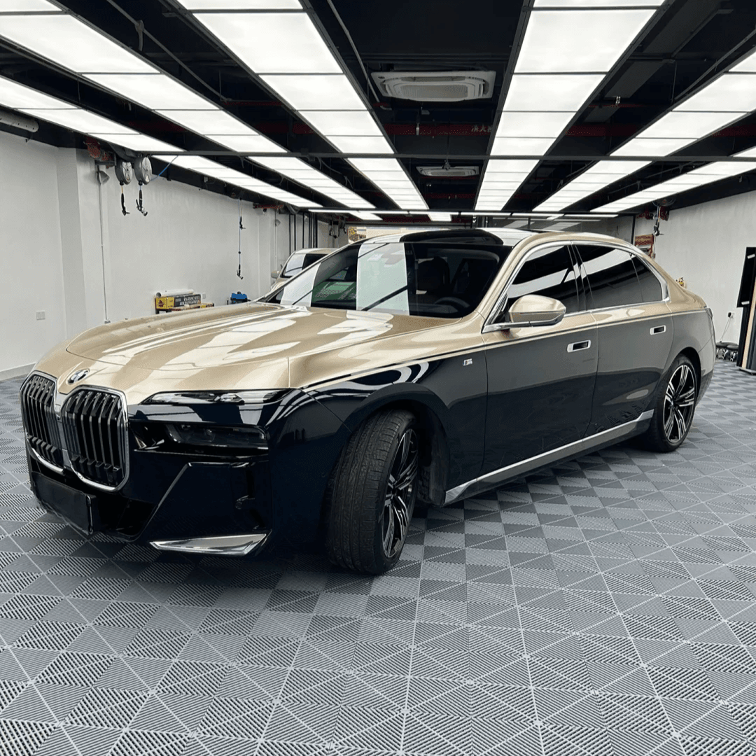 Gloss Metallic Champagne Gold Vinyl Wrap