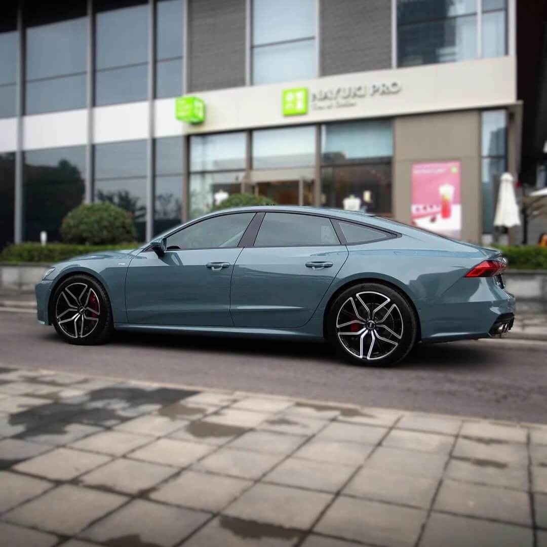 Glossy Grayish Blue Color PPF