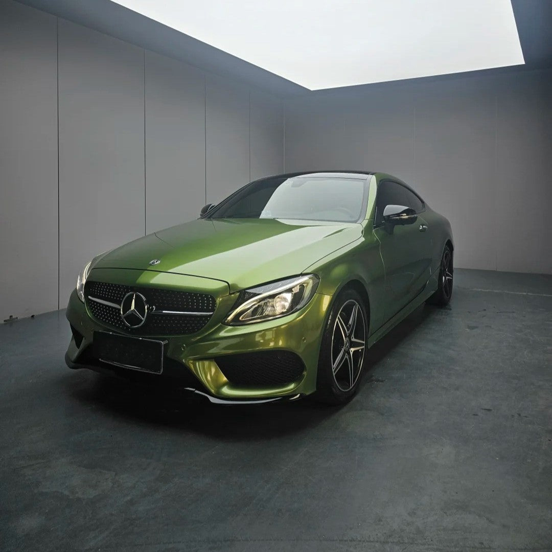 Gloss Metallic Mamba Green Color PPF