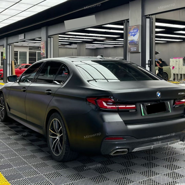 Matte Satin Black Vinyl Wrap bmw side look