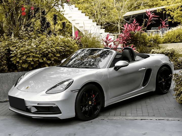 Gloss Metallic Silver Vinyl Wrap