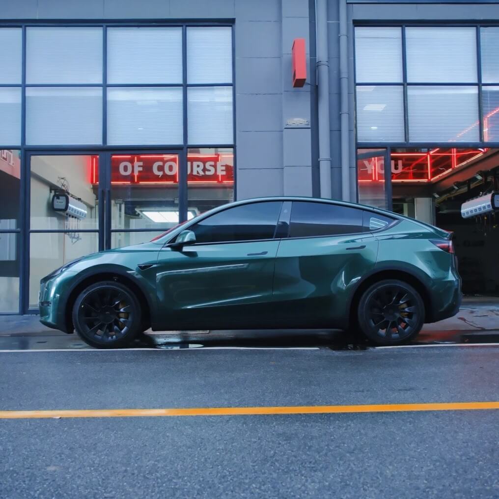 Gloss Metallic Forest Green Color PPF