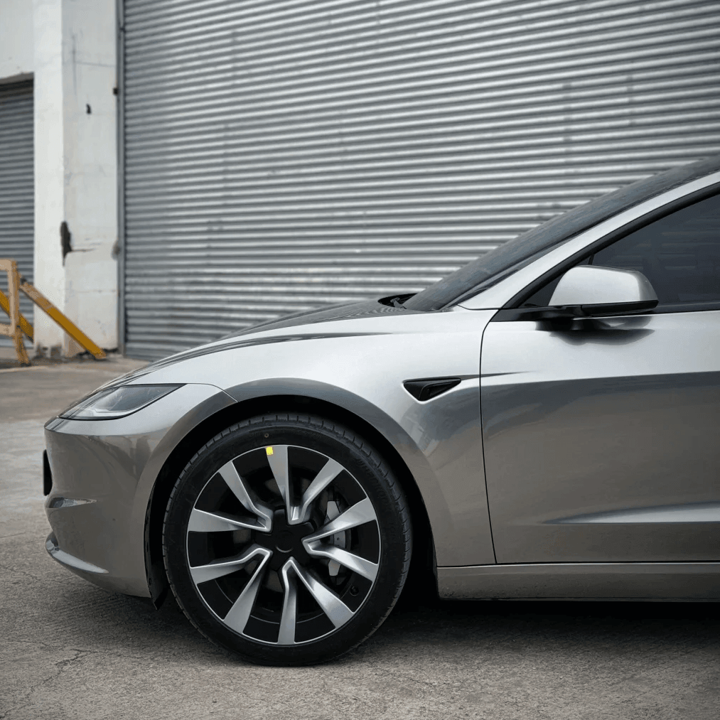 Gloss Metallic Gun Metal Silver Vinyl Wrap