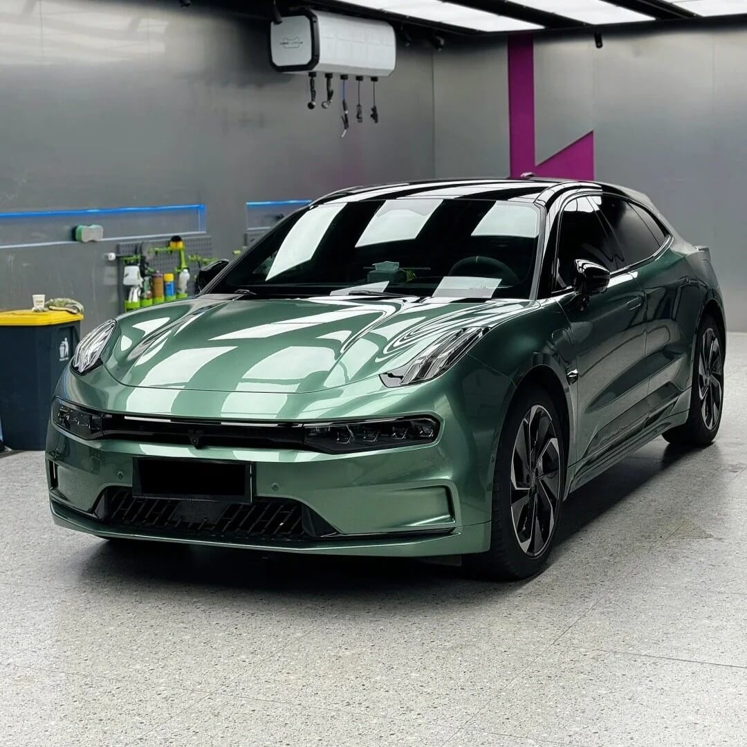 Gloss Metallic Liquid Sage Green Vinyl Wrap
