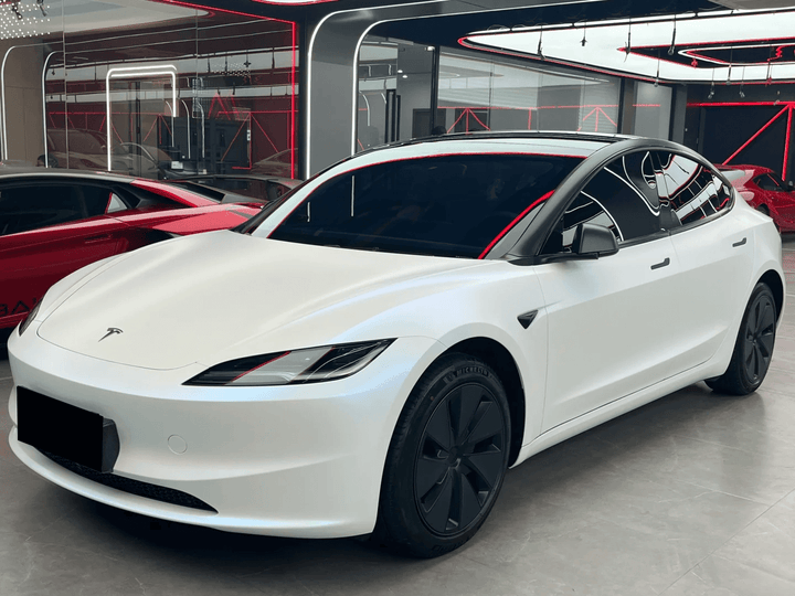 Matte White Blue Color Shift Vinyl Wrap